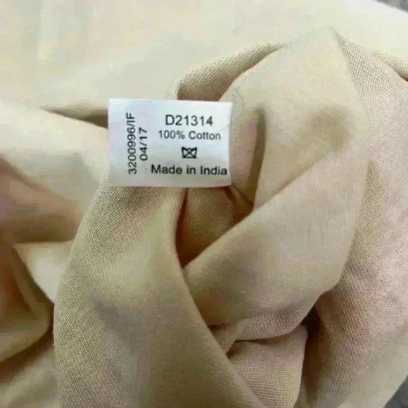 LOUIS VUITTON fold over Dust Bag Beige #D21314 04/17 - Picture 7 of 7